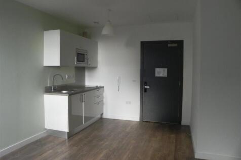 409 MOORFIELDS.JPG