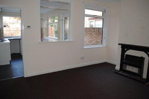 Elm Avenue, Grimsby photo 5
