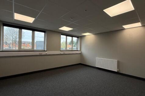 Serviced Office to rent Image 3