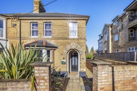 Flat 5, 13 Priory Rd, HP13 6SL-10.jpg