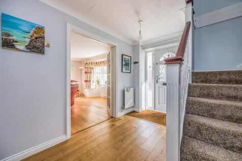 8 Topaz Grove, Waterlooville-Small-PorticoMarketin