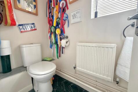 Downstairs Cloakroom