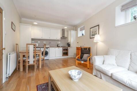 Dean Park Mews, Stockbridge, Edinburgh photo 4