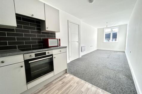 Kitchen / Lounge