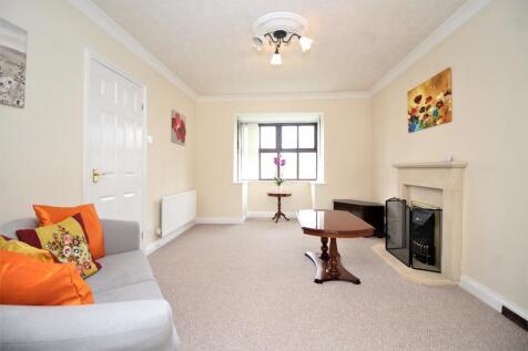 Frithwood Crescent, Kents Hill photo 5