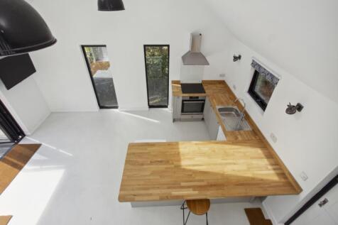 78288_Top Lodge E...