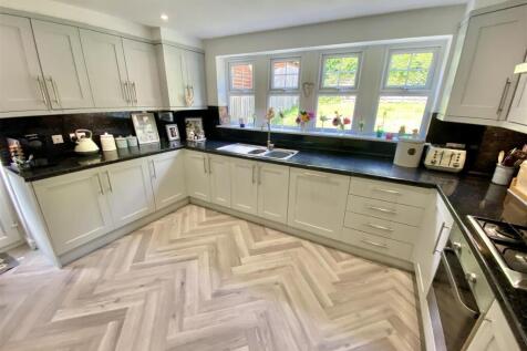 Bramleys Estate Agents - Whitley Road - Dewsbury (