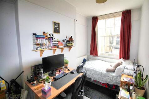 Upper Maisonette, 41 High Street, City Centre, Bristol photo 2