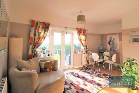 Dining/Family Room