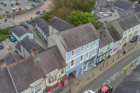 Units 1-3, 6, 8 and 10 Church Street, Llangefni, LL77 7DU
