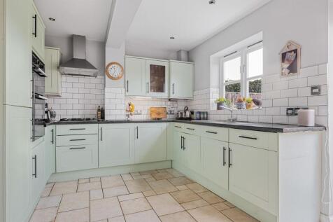 Kitchen/Dining/Sitti