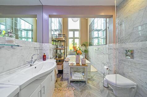 1383222-41-69207a9f161da-ARW-1