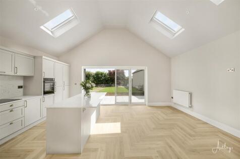 Open Plan Kitchen/Breakfast Room