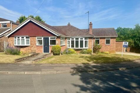 Northampton, NN6 - property photo