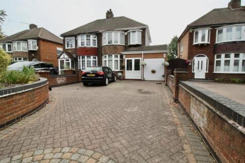 Front Garden/Driveway