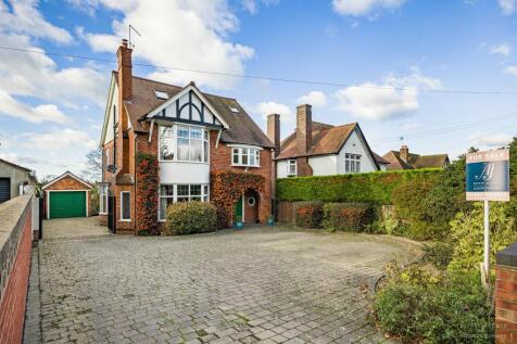 Click to visit Rightmove listing