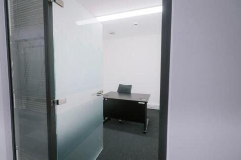 Serviced Office to rent Image 11