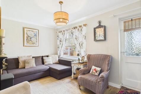 Percival Road, Hampden Park, Eastbourne, BN22 photo 3