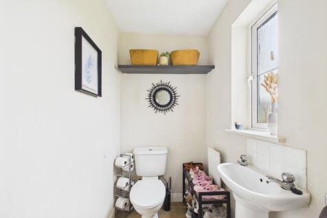 WC/Cloakroom