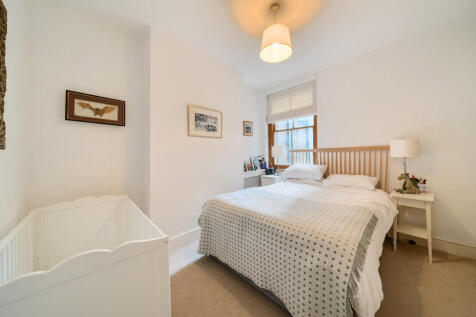 1349653-22-68bed3...