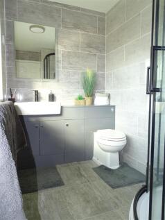 Ensuite Shower Room A