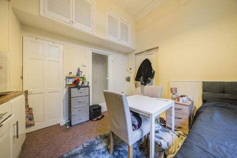 Cheniston Gardens, High Street Kensington, London, W8 photo 4