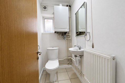 Bright Minimalist Utility WC.png