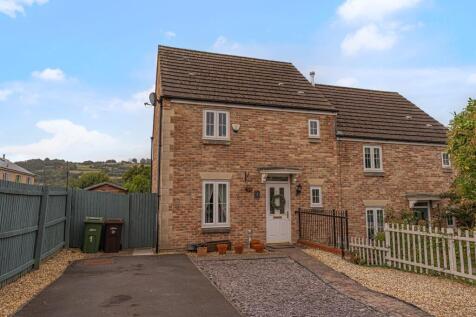 Newport, NP11 - property photo