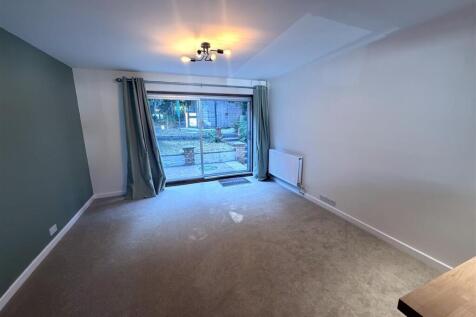 Wilmington Close, Southampton photo 4