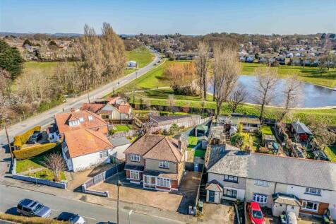 26 Queens Grove-Aerials-Small-PorticoMarketing-Nex