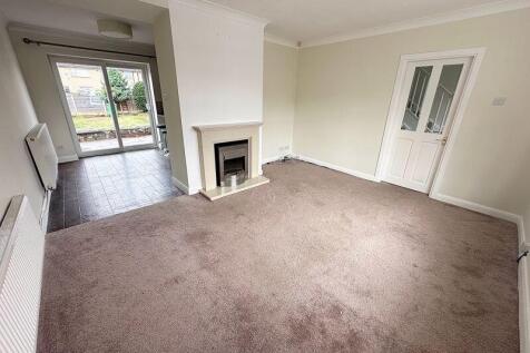 Darian Avenue, Woodhouse Park, Manchester photo 3