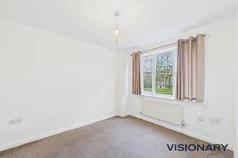 CAM03522G0-PR0235-STILL002