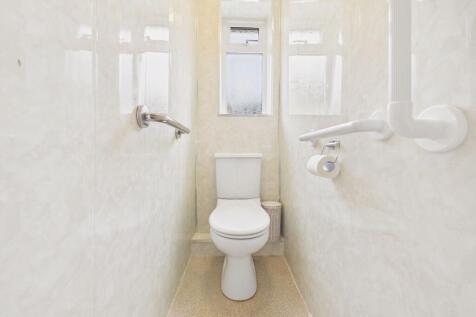 Separate WC