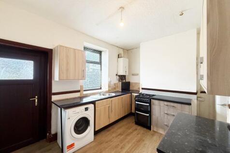Hollins Grove Street, Darwen photo 4