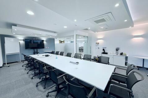 Office to rent Image 5