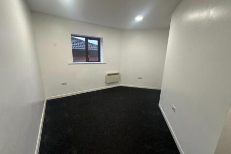 Office to rent Image 4