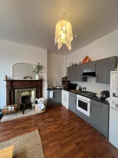 Flat 2, 39 Regent Park Terrace, Leeds, West Yorkshire, LS6 photo 3