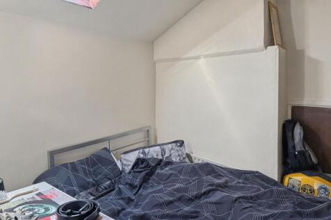 37 Carlyle Road, Birmingham B16 9BH