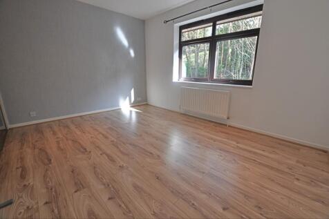 Whyteleafe photo 3