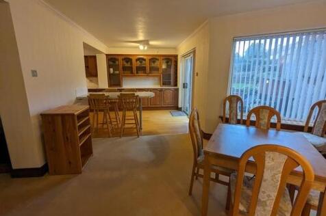 Clermiston Place, Edinburgh, EH4 photo 5