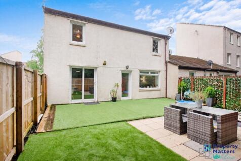 4 Bedroom End Terrace Villa