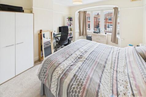 CAM02318G0-PR0475...