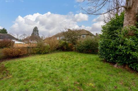 flat-courtlands-crescent-banstead-111.jpg