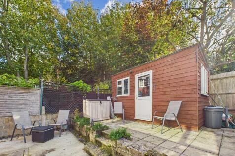 CAM05068G0-PR0056...