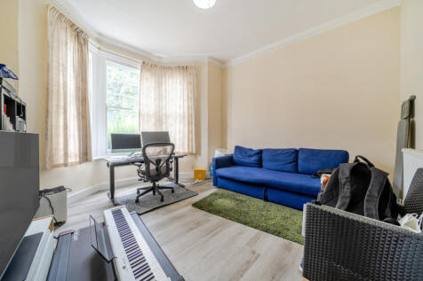 1330739-10-688a22...