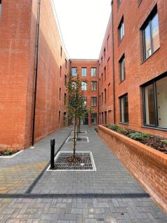 Courtyard 3.jpg