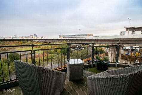 Ravenswood, Victoria Wharf photo 3