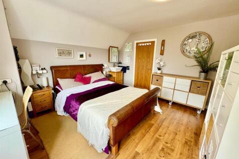 PHOTO-2025-04-07-09-41-02 (14).jpg