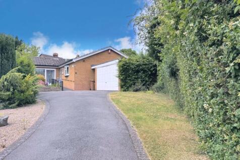 DOUBLE GARAGE