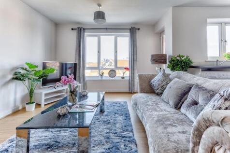 3 Whole Living Area (6).jpg